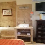 Alamos Inn Hotel Con Jacuzzi Y Piscina